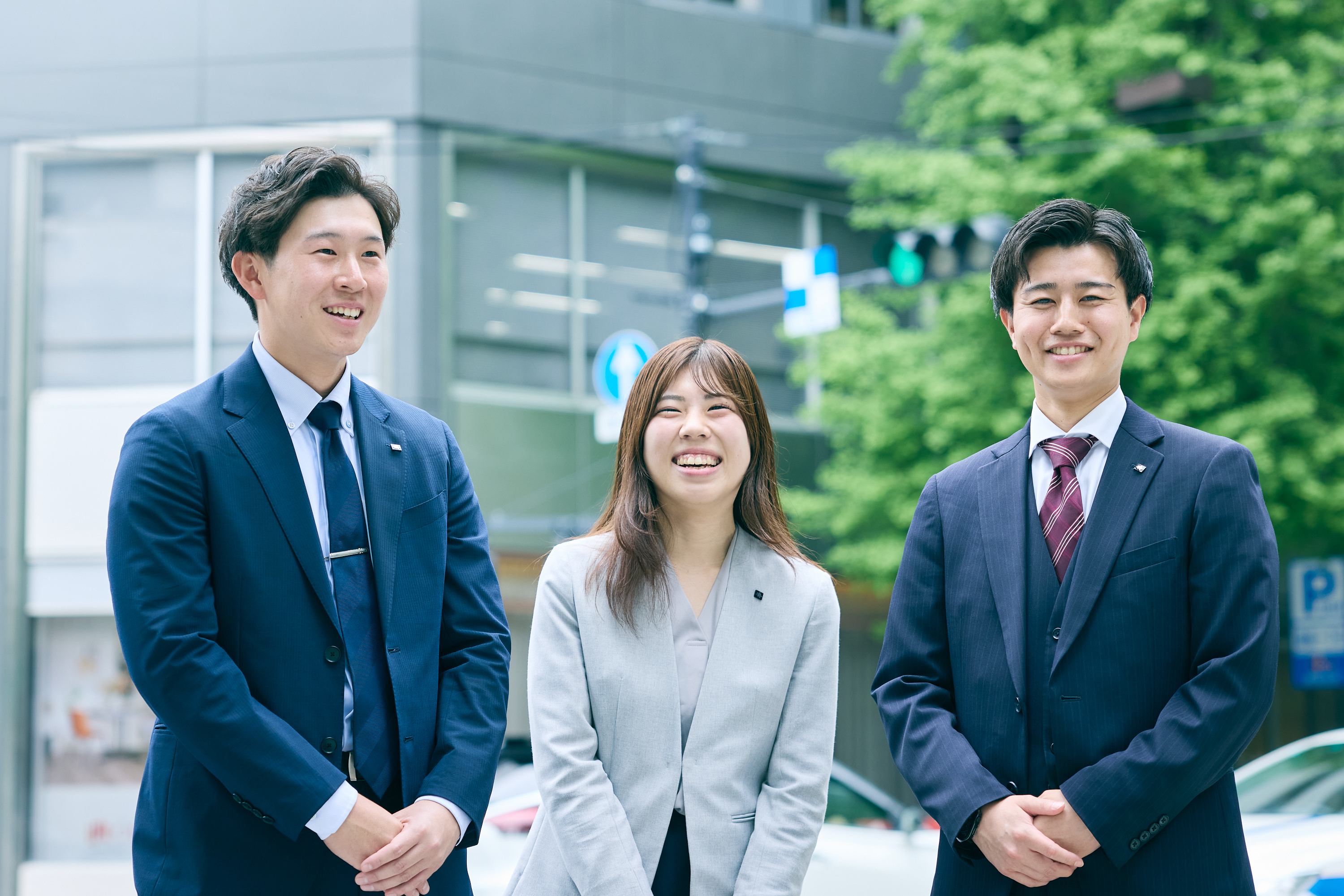 左から、都心営業部の古場さん、池田さん、氏福さん