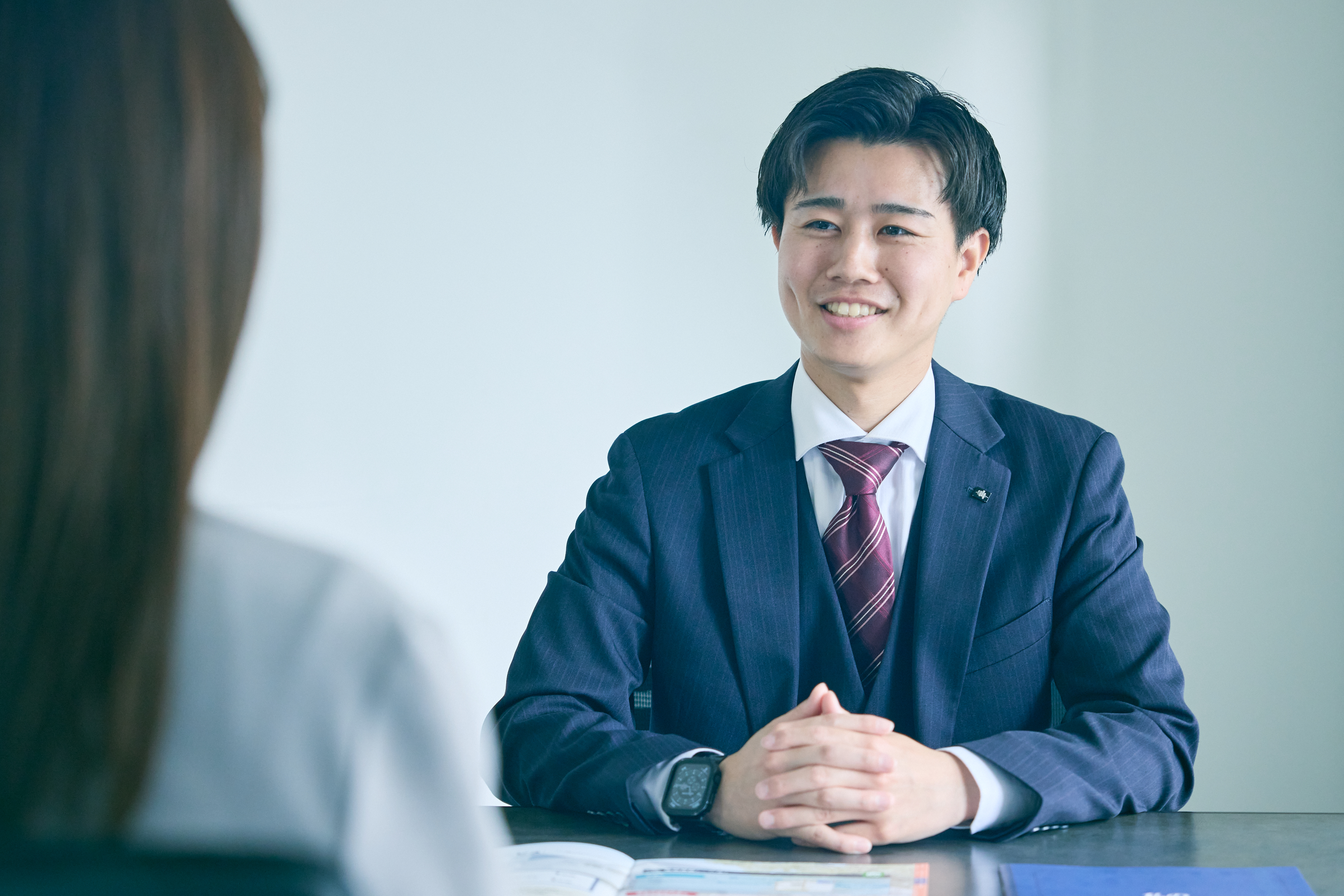 打合せ中の氏福さん