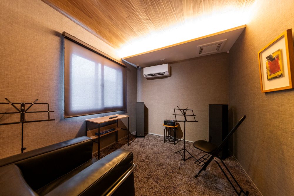 遮音性を体験できる２階の防音室