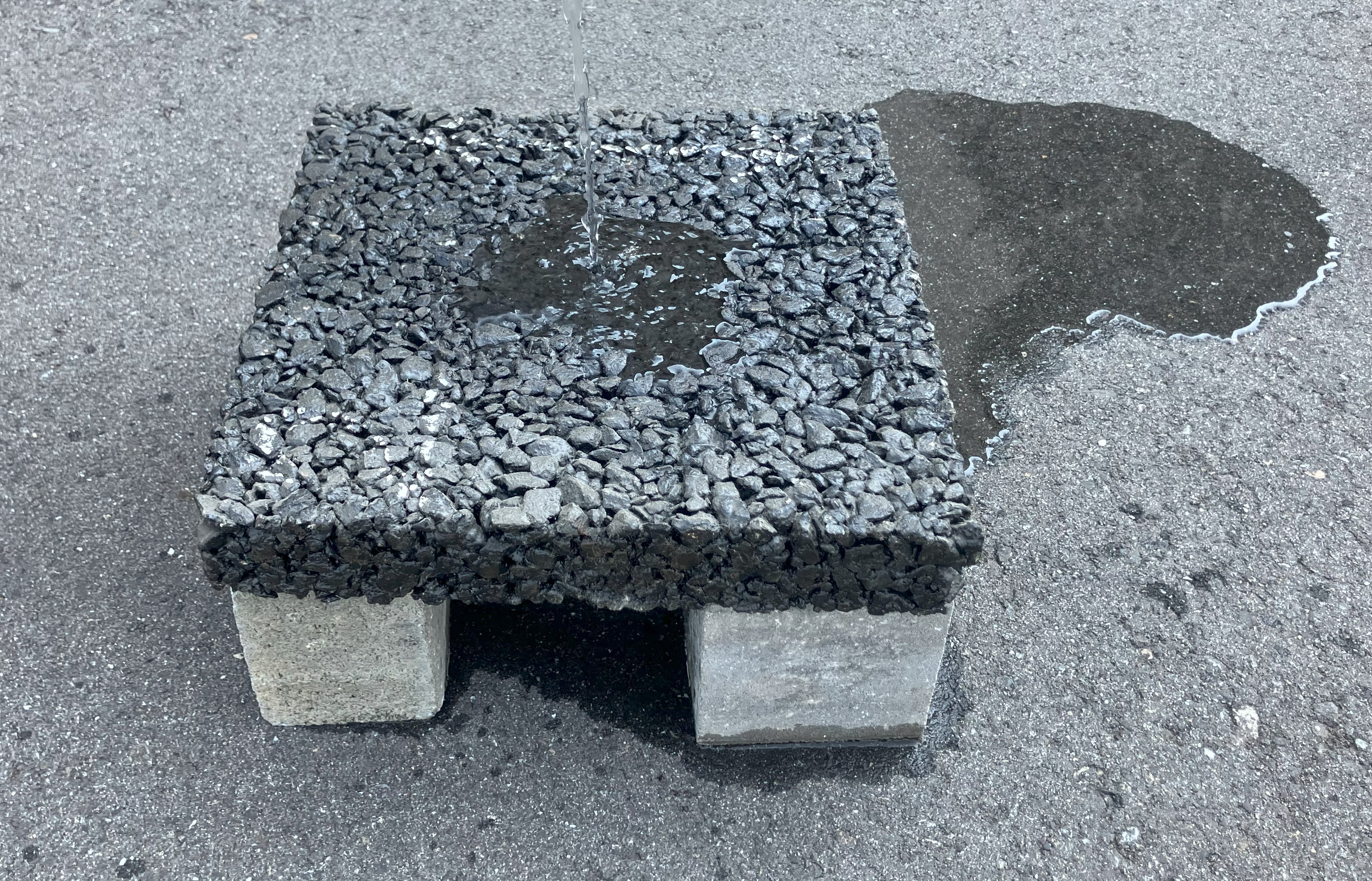 アスファルト浸水の様子