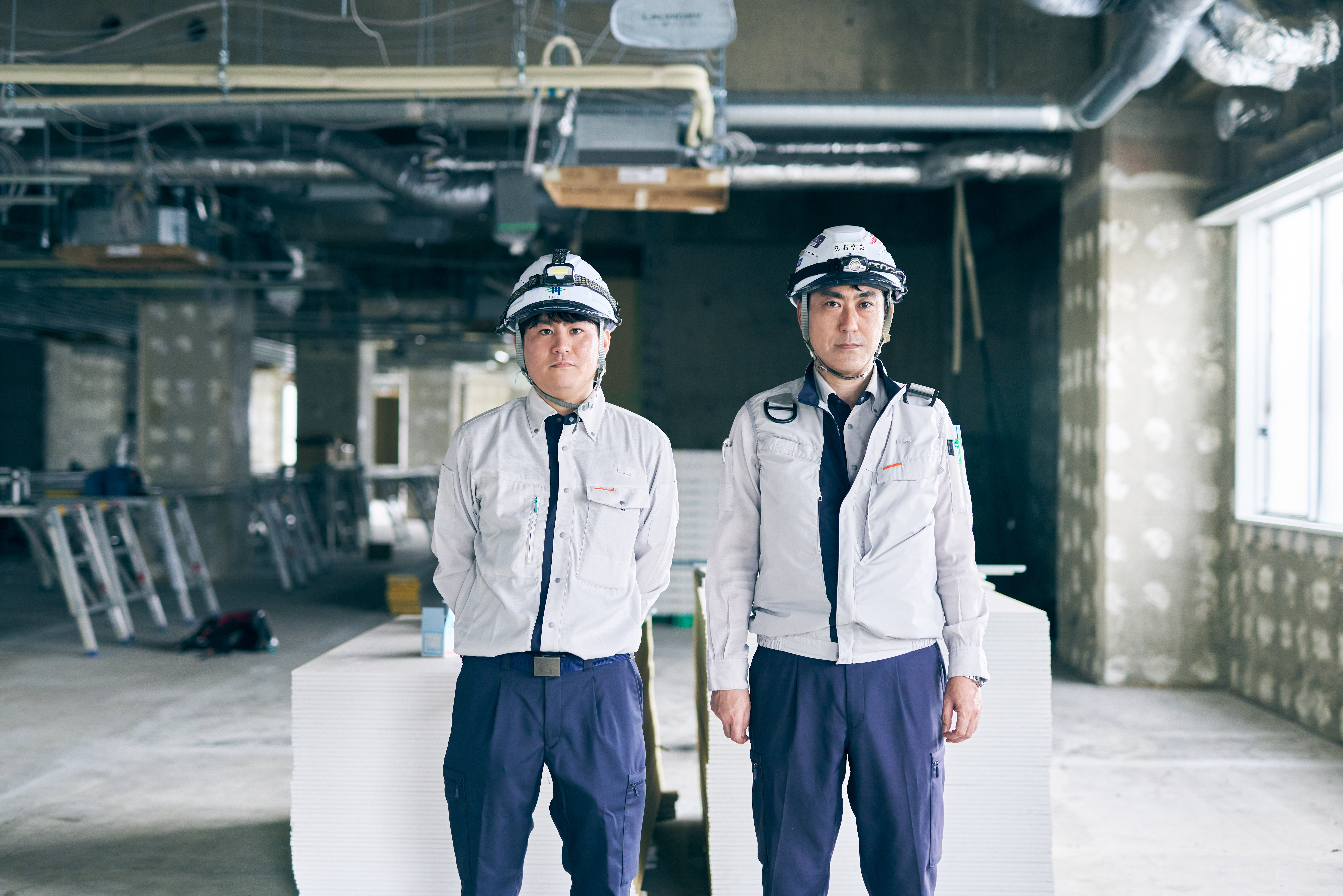  大成設備 東京支店工事部工事課の青山潤さん（右）と宮口晃一さん（左）