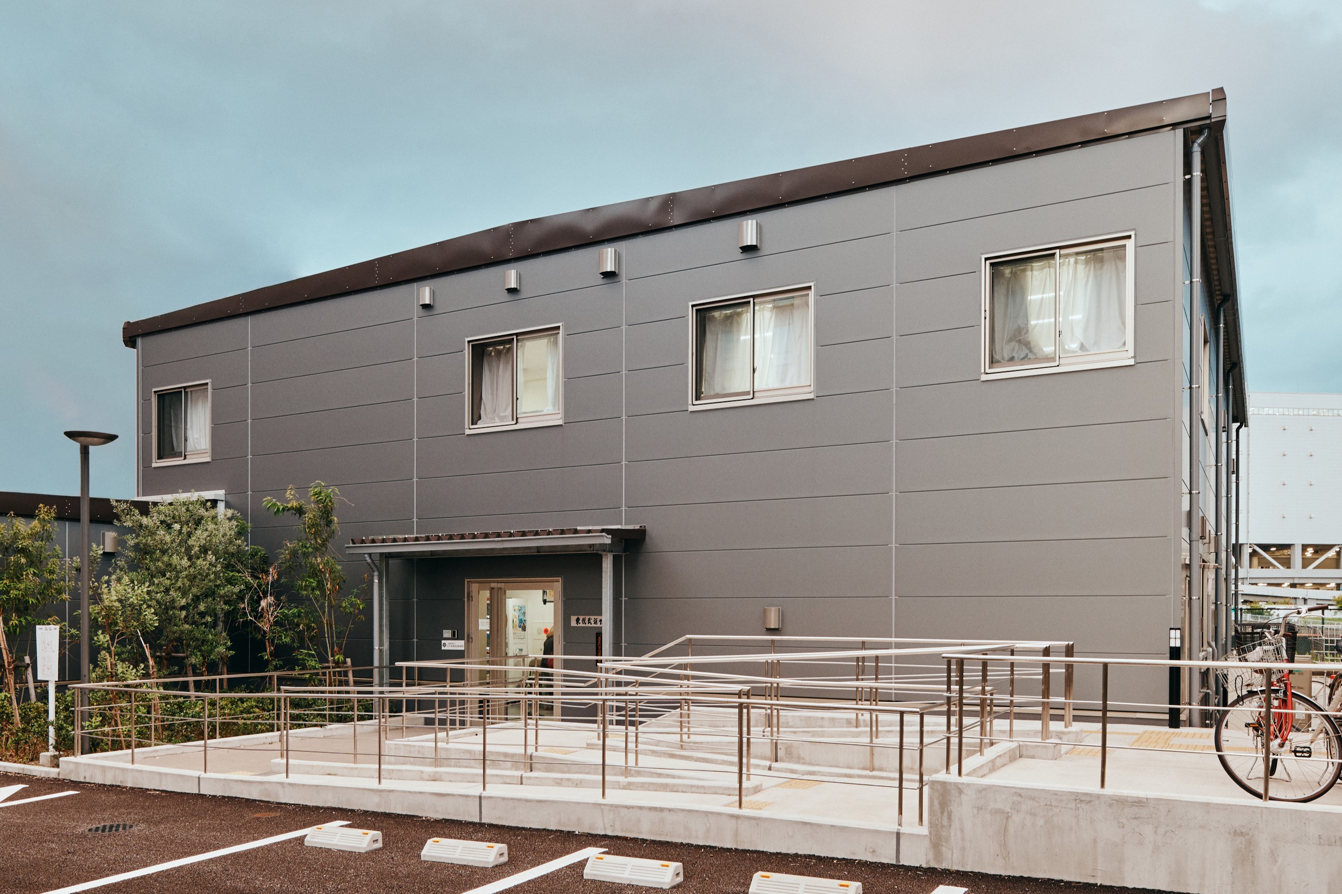 東競武道館外観